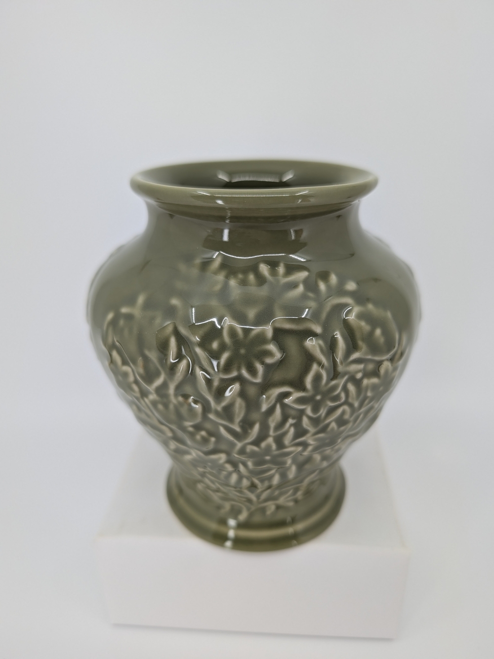 Longaberger Pottery Sage Green Vintage Blossoms Vase, Retired Vitrified